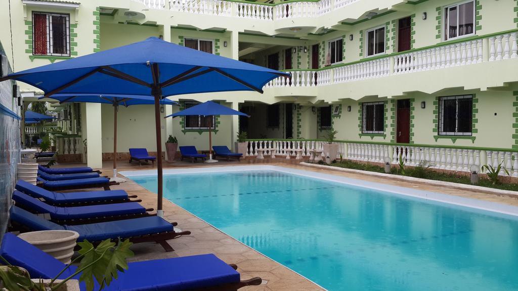 Prestige Leisure Hotel Мтвапа Екстериор снимка